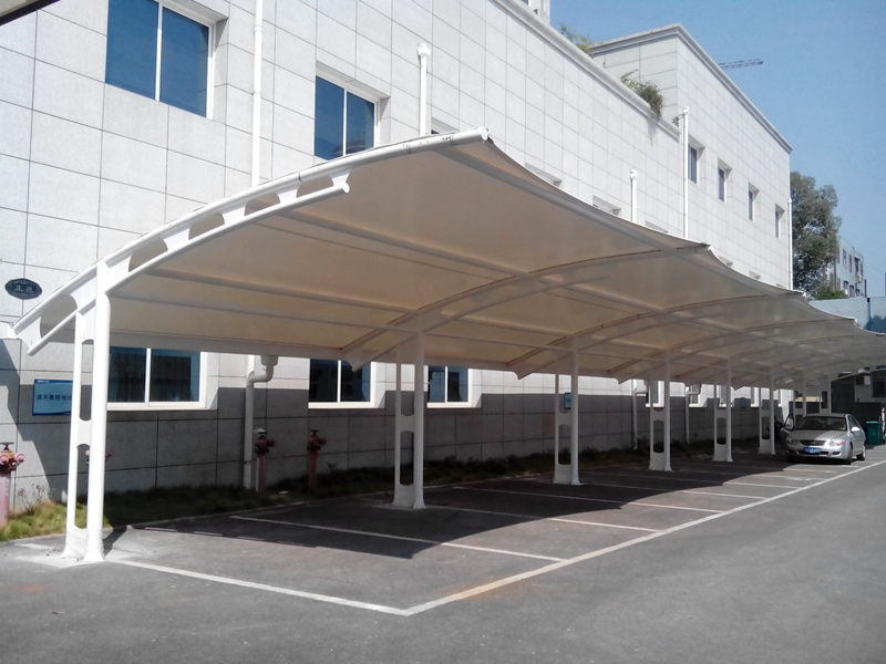 汽車(chē)棚